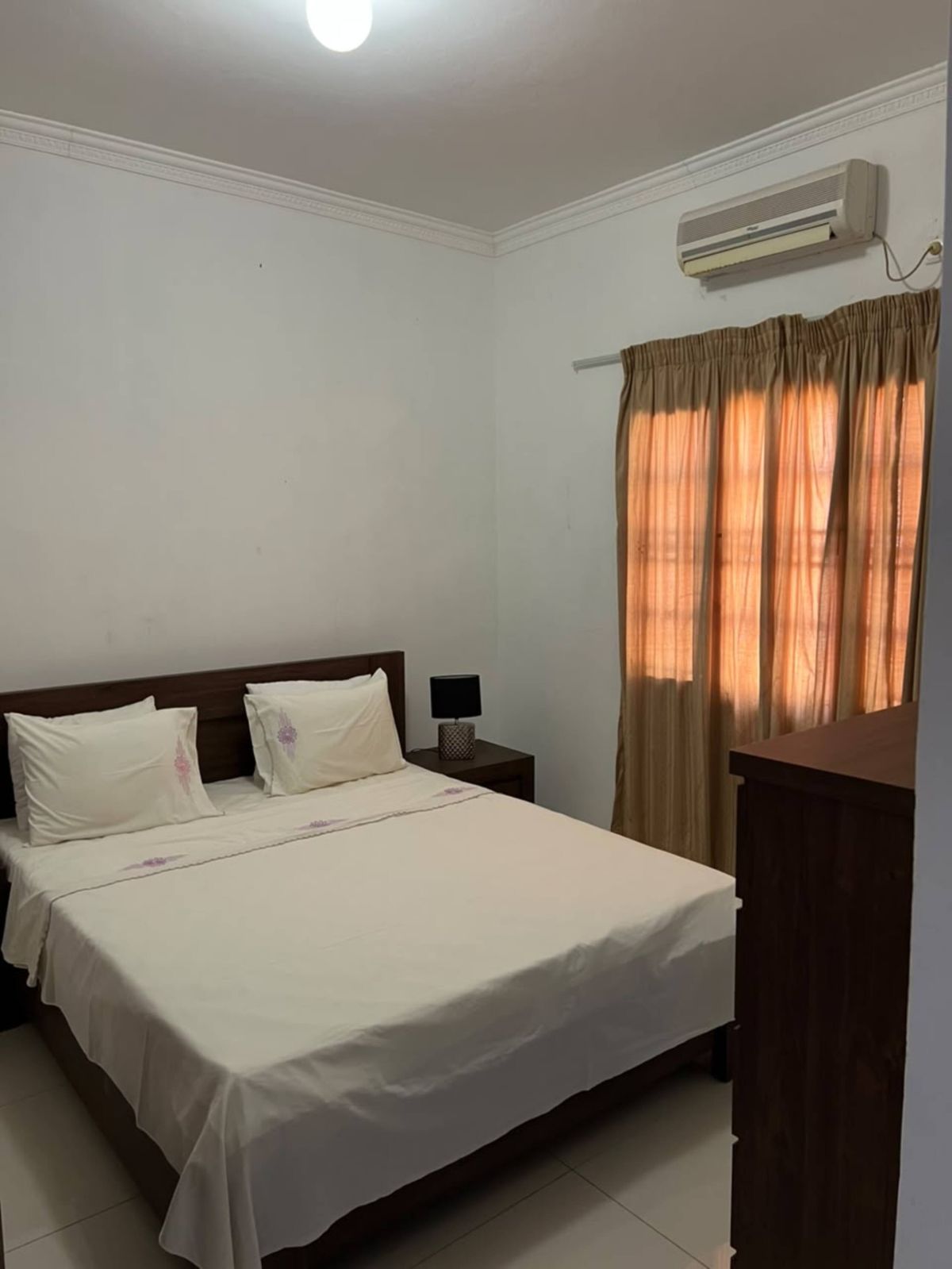 Quarto 1, (Casa T2)
